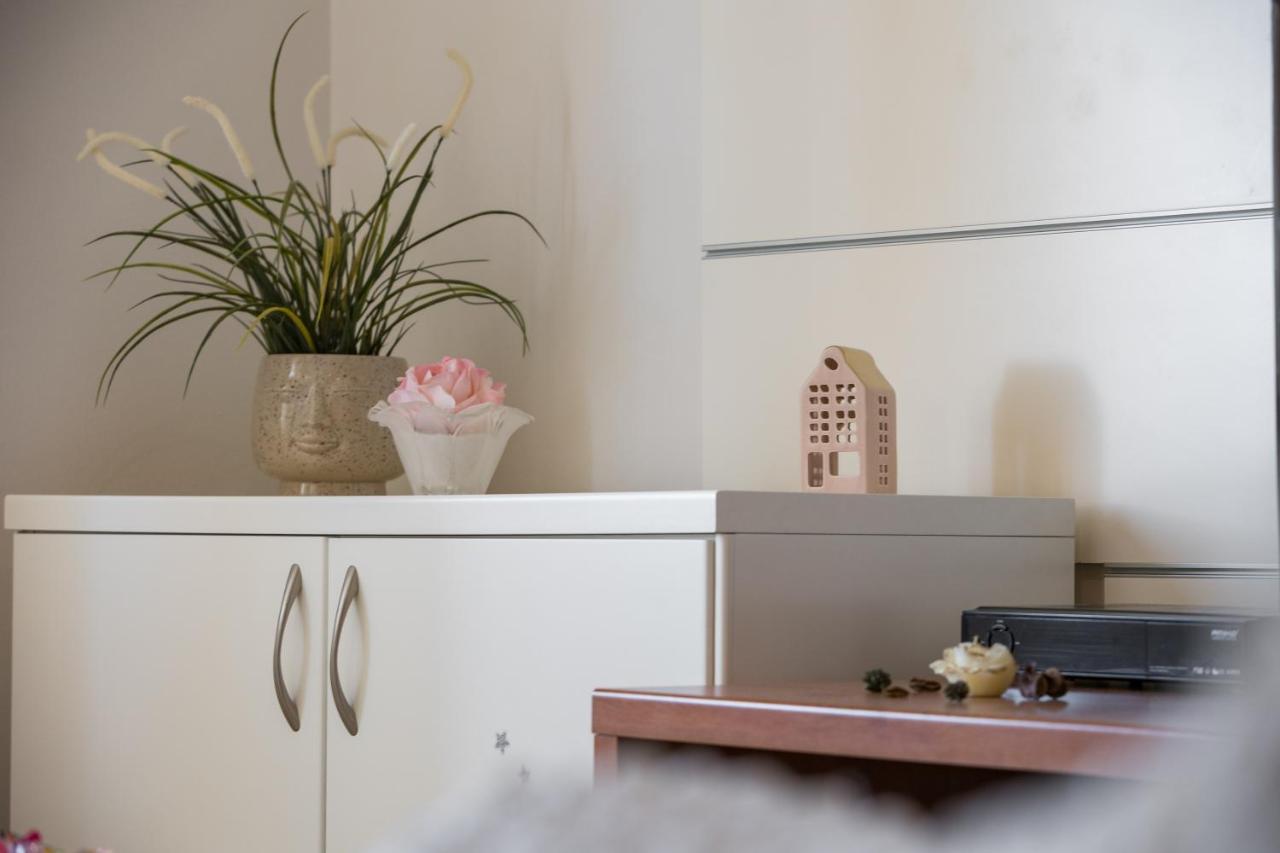 Kukci Apartment Luaran gambar